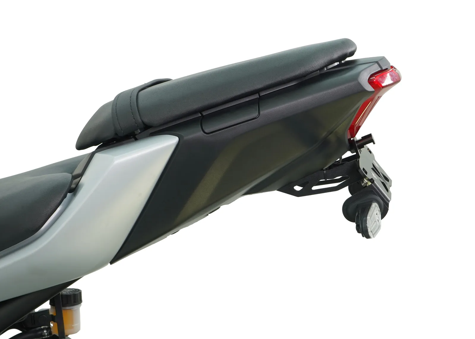 【yellowtail】 2025071100027OBEMM EP Tuck Tail Tidy Including Indicator 2025 Ducati Panigale