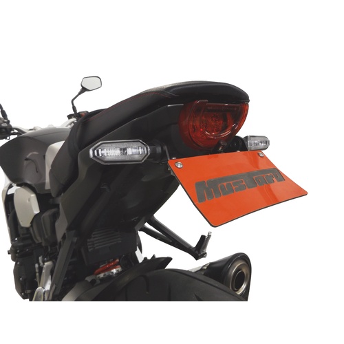 CB1000R 18 - Current Tail Tidy